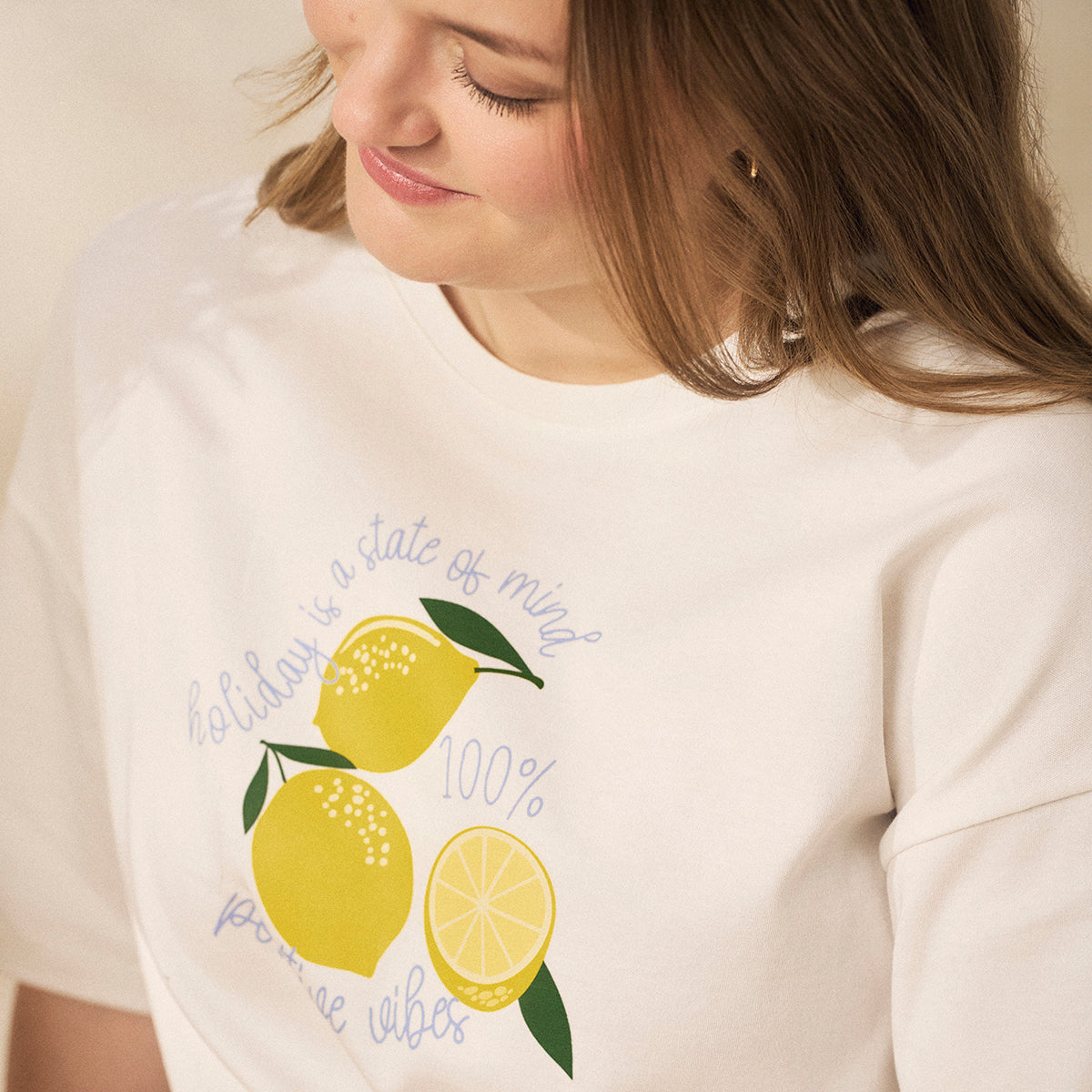 Serena-t-paita, Lemoni, luonnonvalkoinen